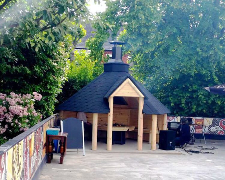 9.2m open style bbq hut